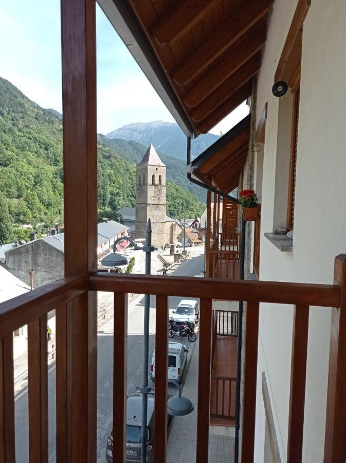 Apartamento En Pirineos Бьельса Экстерьер фото